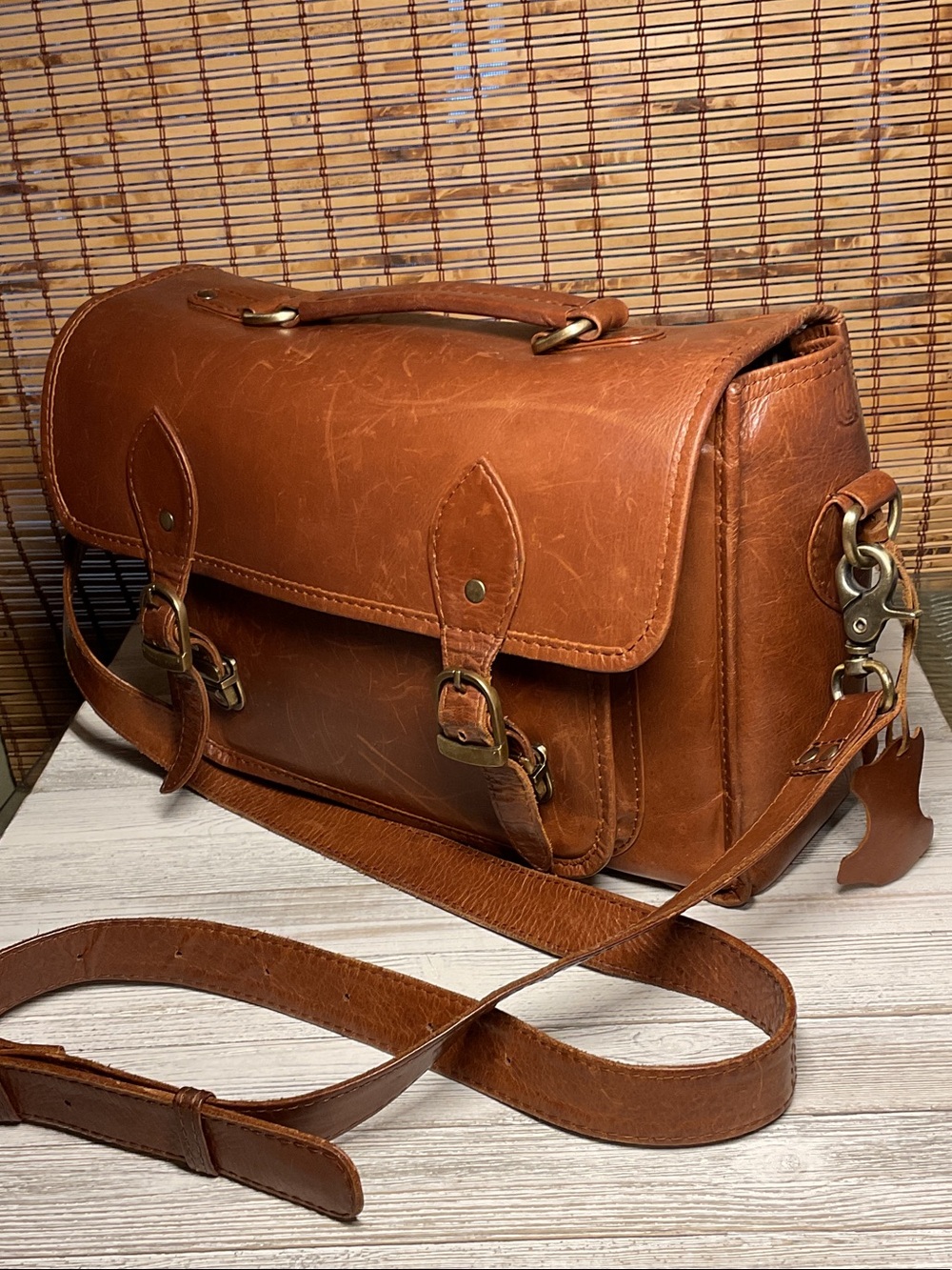 LEFTOVER STUDIO LEATHER DSLR CAMERA BAG Messanger Laptop Vintage Crossbody Bag